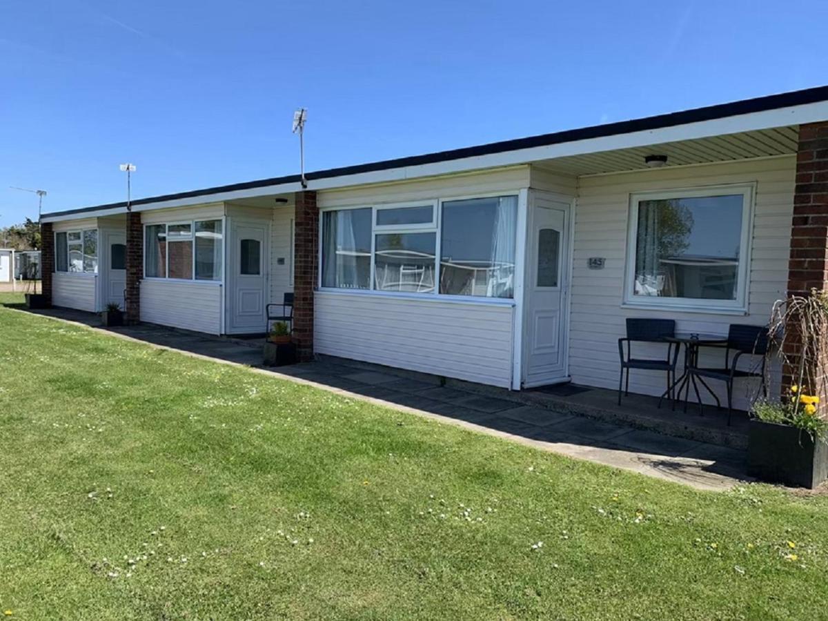 Sunbeach Chalets Горад Грэйт Ярмут Екстериор снимка